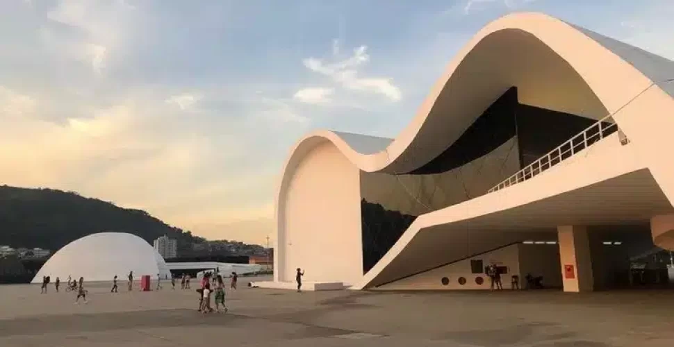 Caminho Niemeyer é espaço de lazer aos fins de semana. Foto- Prefeitura de Niterói