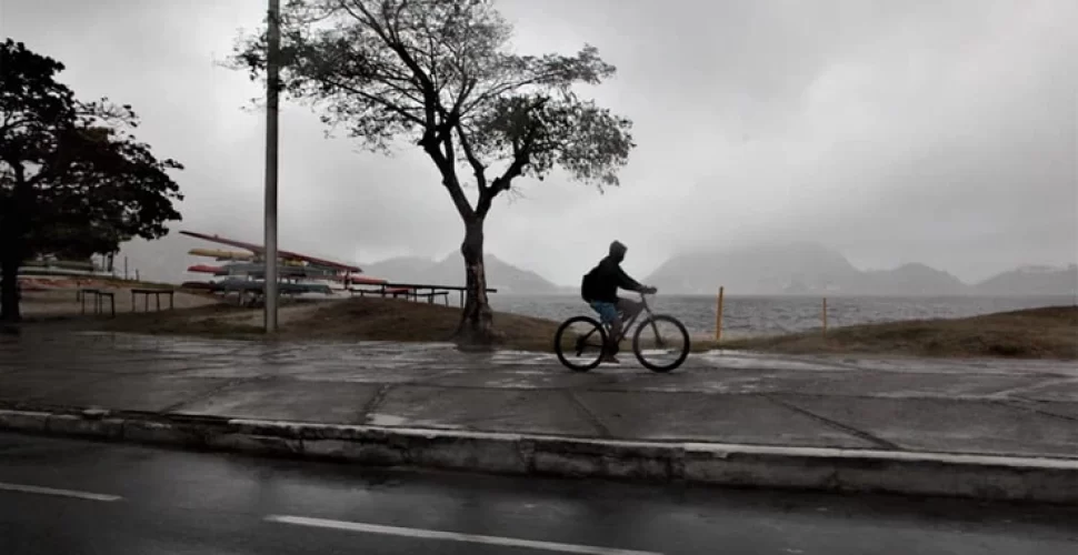 Frente fria deixa o tempo chuvoso. Foto- Prefeitura de Niterói