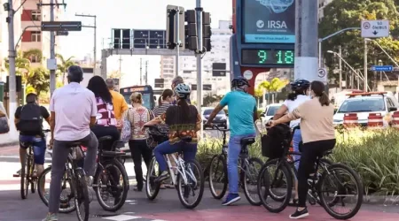 Moradores de Niterói costumam usar bikes para trabalhar. Foto: Amanda Ares