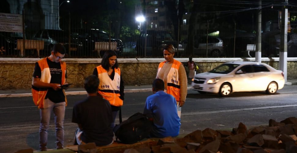 abordagem morador de rua