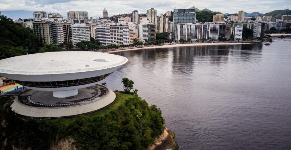 MAC-em-niteroi