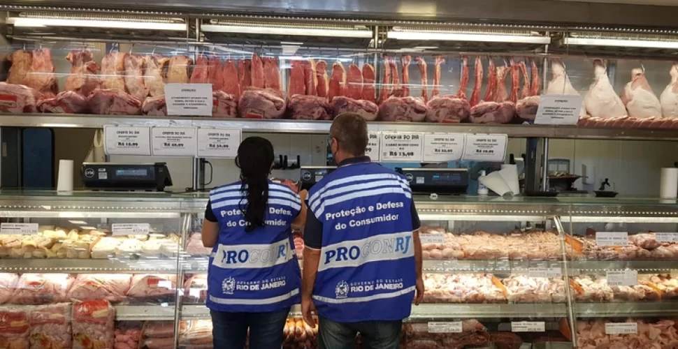 Servidores do Procon-RJ visitaram supermercados. Foto- Procon-RJ