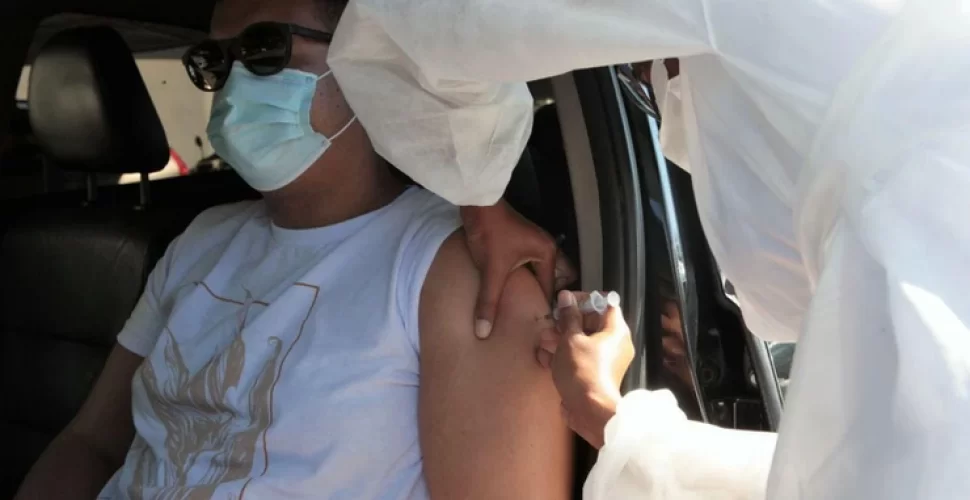 Vacinação continua para todas as idades. Foto- Prefeitura de Niterói