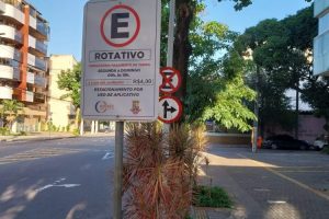 placa-de-estacionamento-em-niteroi-r568uv689xkx6oz9yiwe6owsu440m88i7vqspmmh3c