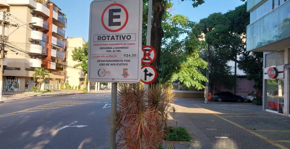 placa de estacionamento em niterói