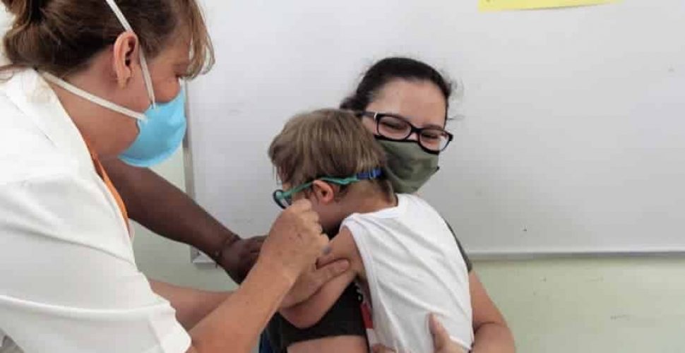 vacinação criança dia 2.2